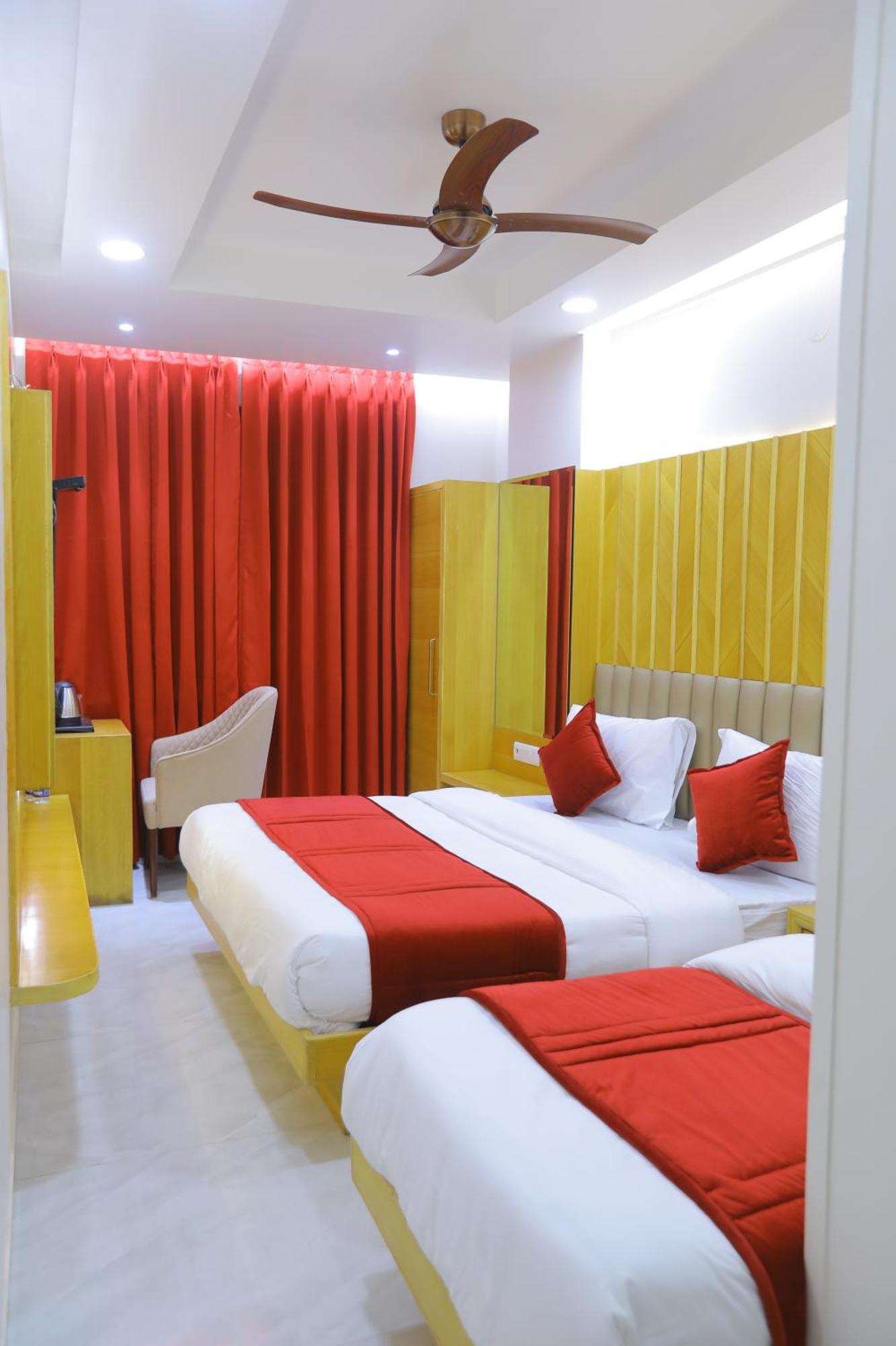 Hotel Glitz - Walk In From New Delhi Railway Station Eksteriør bilde