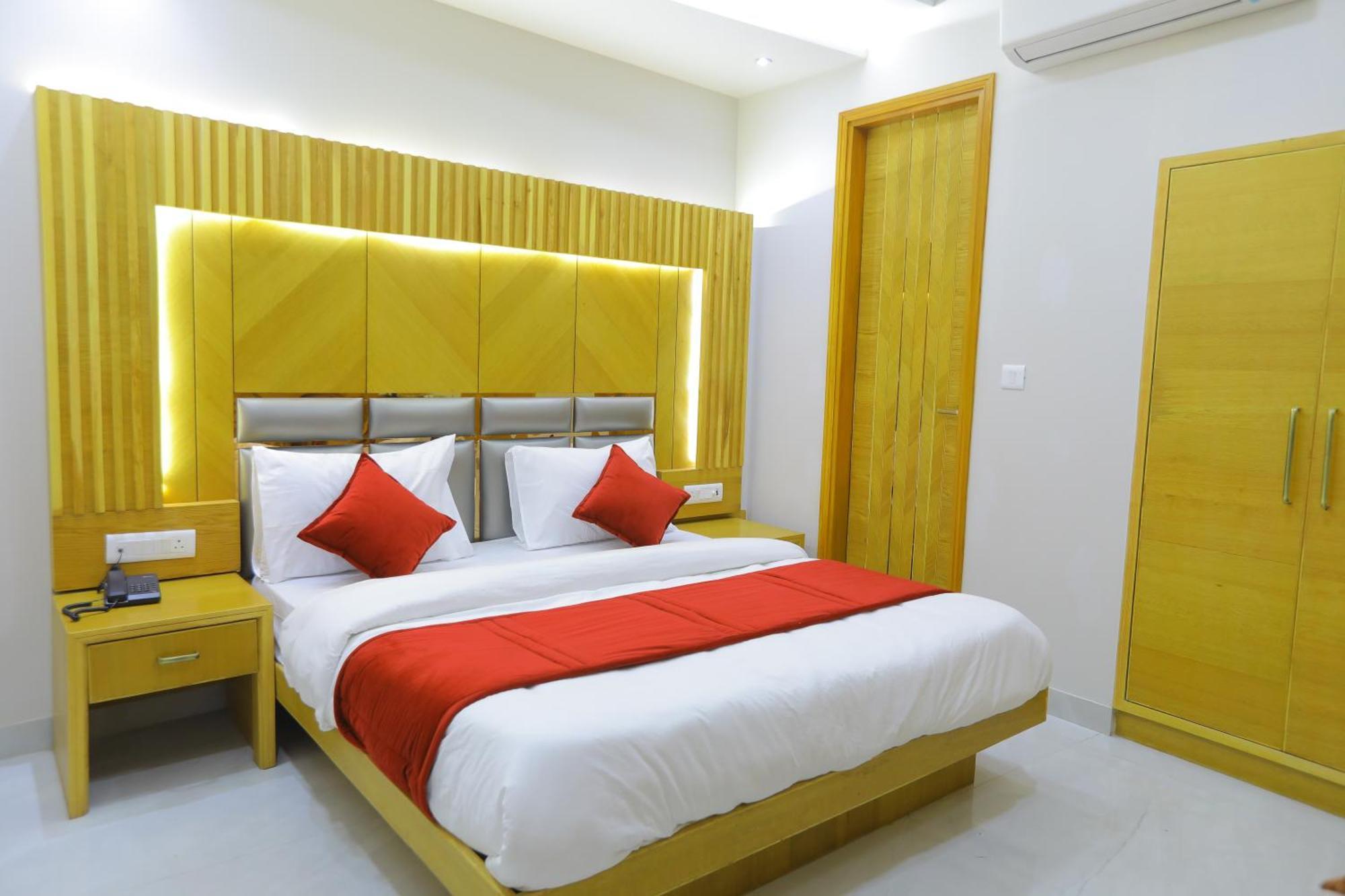 Hotel Glitz - Walk In From New Delhi Railway Station Eksteriør bilde
